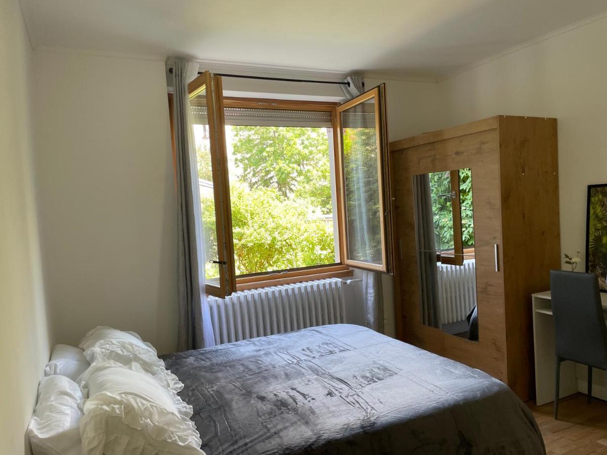 Chambre Privee Vue Sur Le Jardin Proche Centre Ville Besancon Bagian luar foto