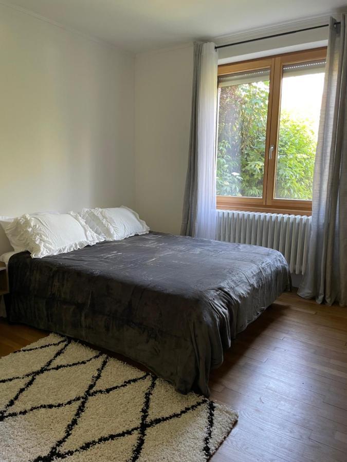 Chambre Privee Vue Sur Le Jardin Proche Centre Ville Besancon Bagian luar foto